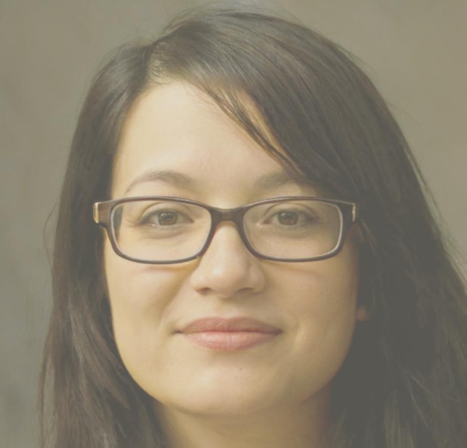Portrait de Loubna Tarrés, formatrice spécialisée